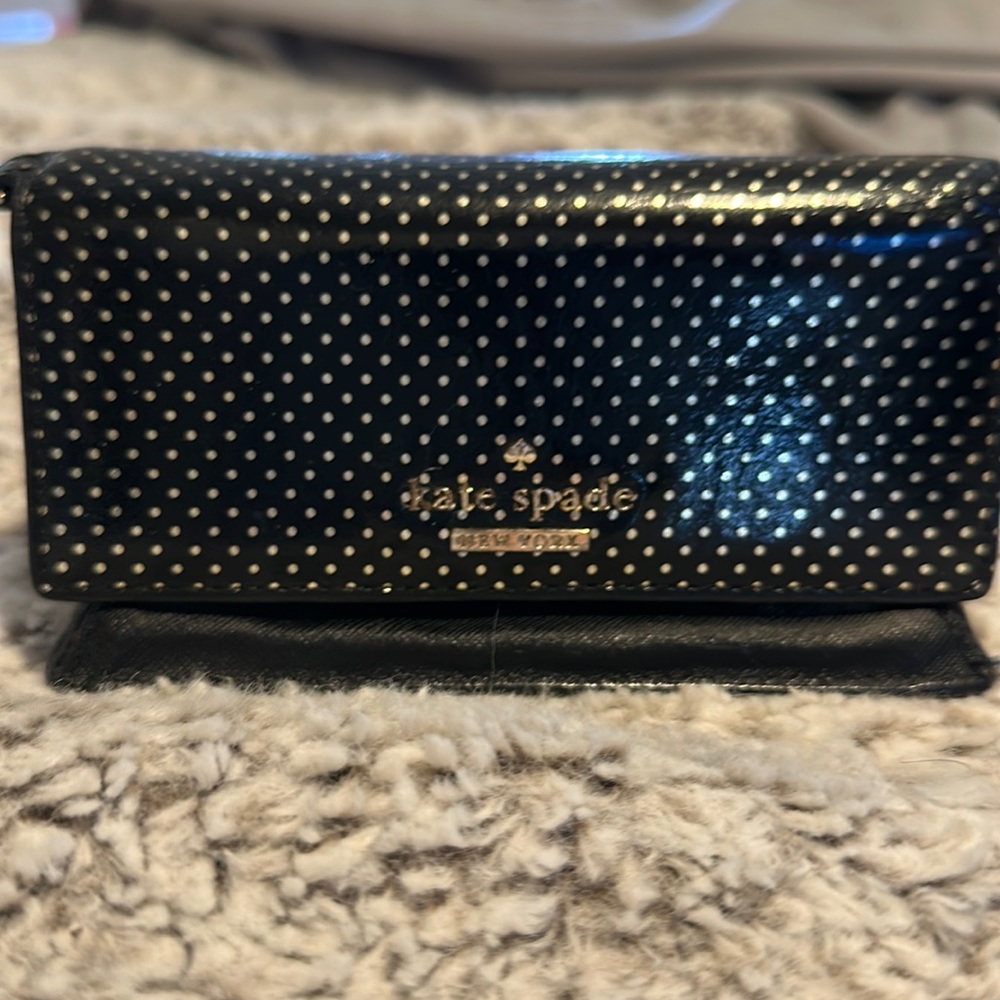 Kate ♠️ Spade Patent Leather Tri-fold Wallet